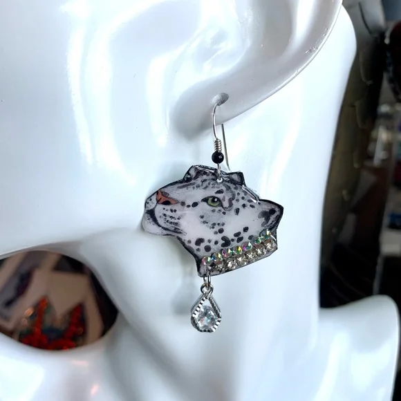 Handpainted snow leopard face earrings with rhinestones sterling wires big cats - Picture 4 of 7